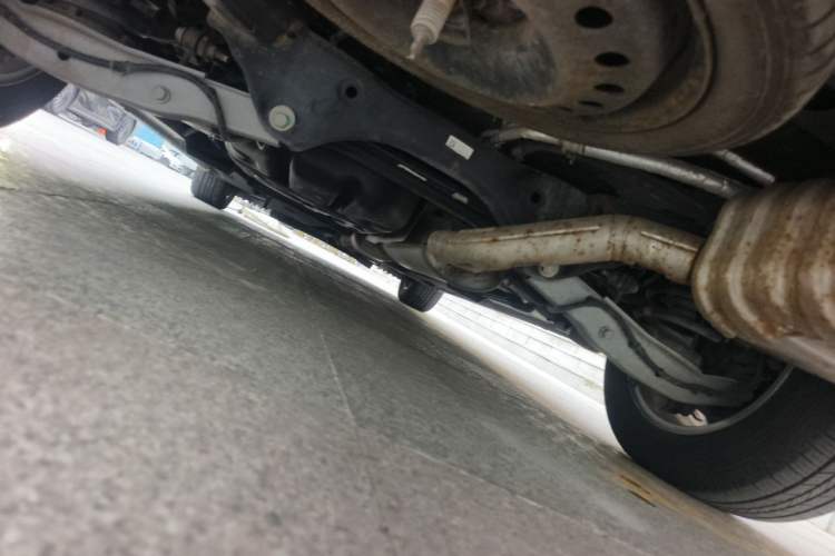 Used Buick GL8 2017 ES 28T Comfort Model China V Standard Chassis Rear