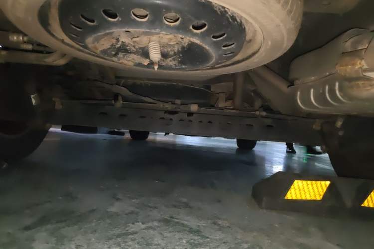 Used Buick GL8 2017 25S Prestige Version China V Standard Chassis Rear