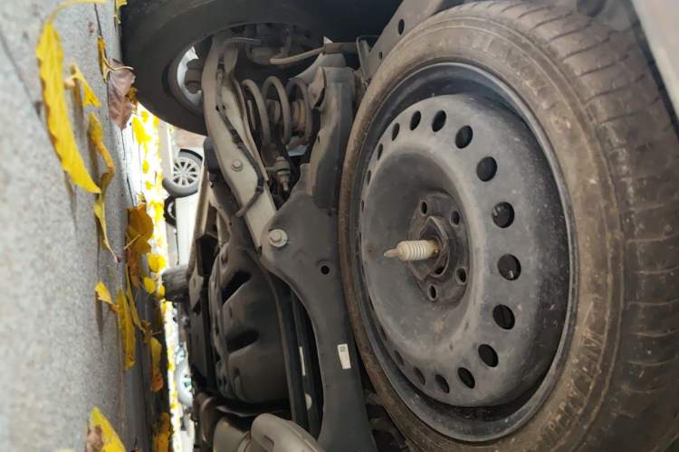 Used Buick GL8 2017 ES 28T Premium Version China V Standard Chassis Rear