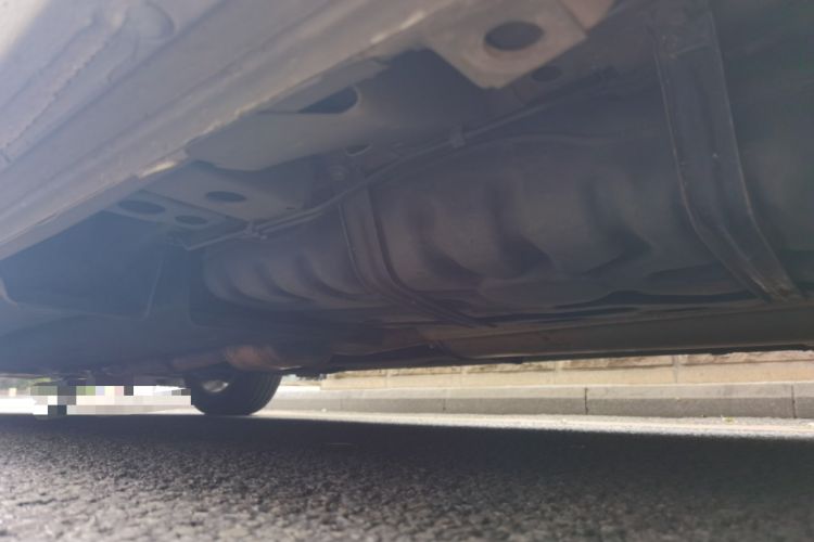 Used Buick GL8 2017 ES 28T Comfort Model China V Standard Chassis Rear Left