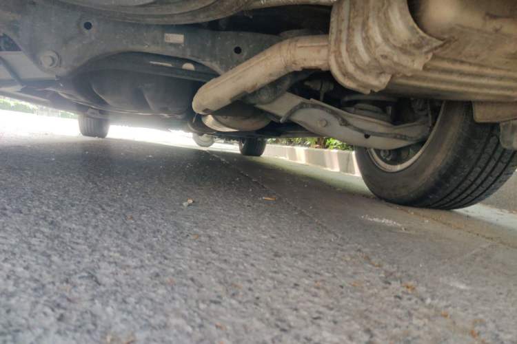 Used Buick GL8 2017 ES 28T Premium Version China V Standard Chassis Rear