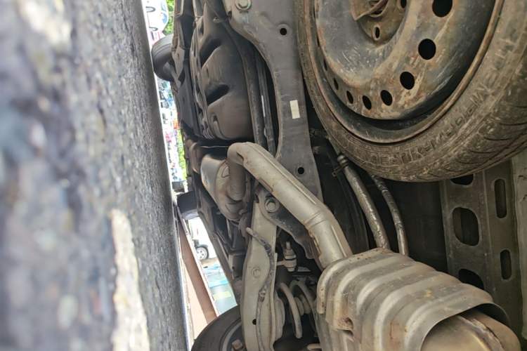 Used Buick GL8 2017 ES 28T Flagship Model China V Standard Chassis Rear