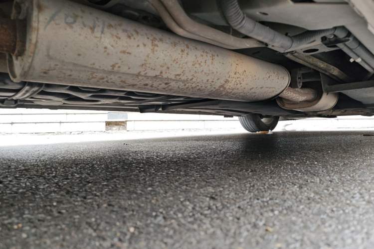 Used Buick GL8 2017 ES 28T Premium Version China V Standard Chassis Rear Right