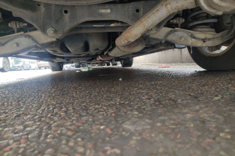 Used Buick GL8 2017 ES 28T Comfort Model China V Standard Chassis Rear