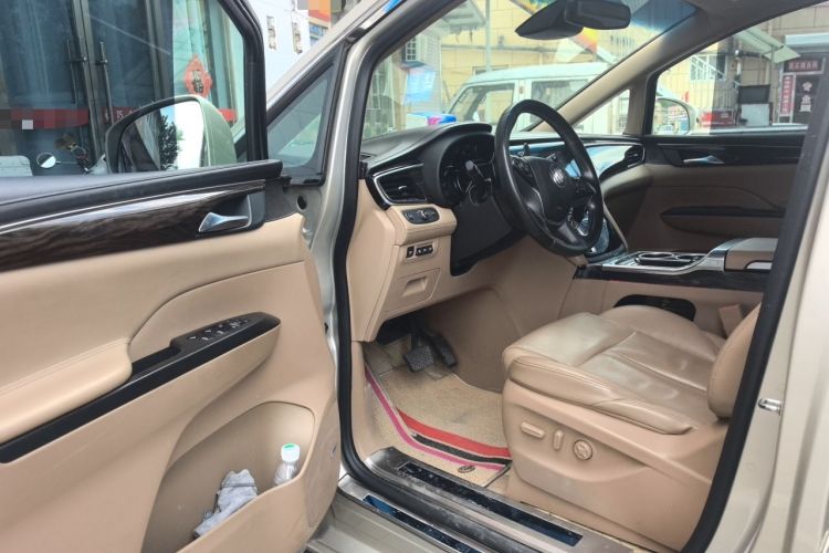Used Buick GL8 2017 ES 28T Flagship Model China V Standard Driver Seat