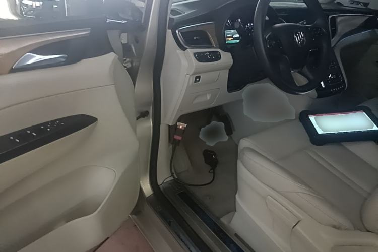 Used Buick GL8 2017 ES 28T Comfort Model China V Standard Driver Seat