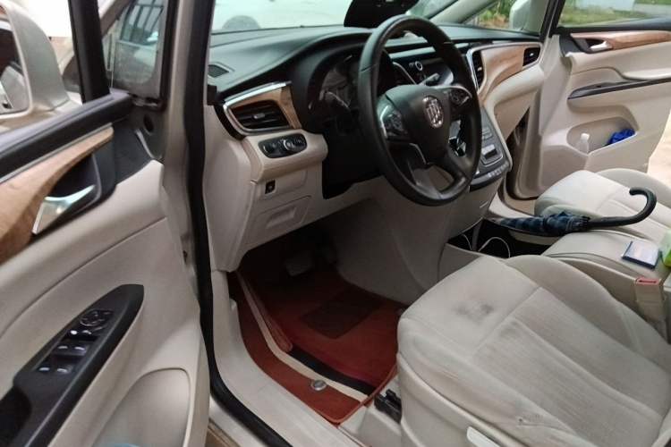 Used Buick GL8 2017 ES 28T Comfort Model China V Standard Driver Seat