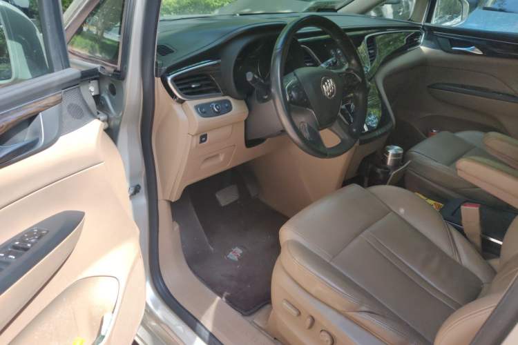 Used Buick GL8 2017 ES 28T Luxury Model China V Standard Driver Seat