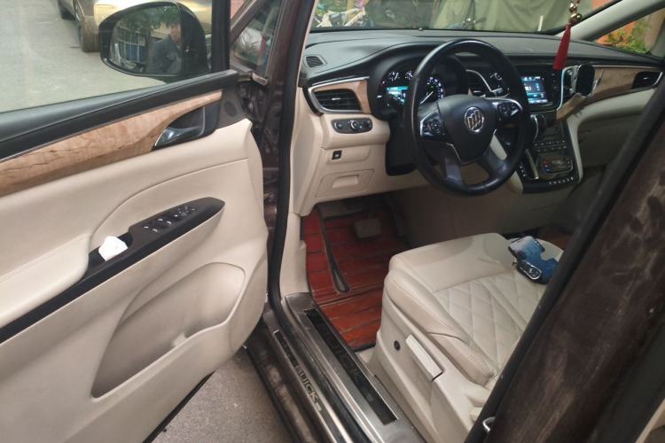 Used Buick GL8 2017 ES 28T Comfort Model China V Standard Driver Seat