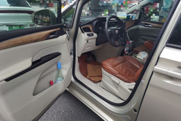 Used Buick GL8 2017 ES 28T Comfort Model China V Standard Driver Seat