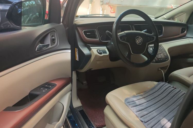Used Buick GL8 2017 25S Comfort Version China V Standard Driver Seat