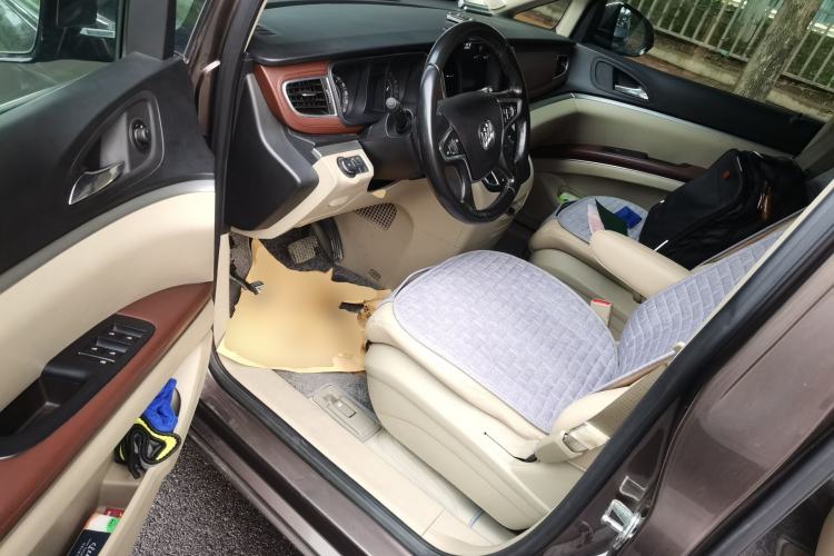 Used Buick GL8 2017 25S Comfort Version China V Standard Driver Seat