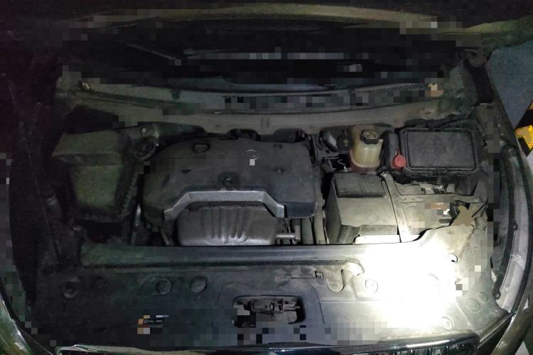 Used Buick GL8 2017 25S Luxury Version China V Standard Engine Bay