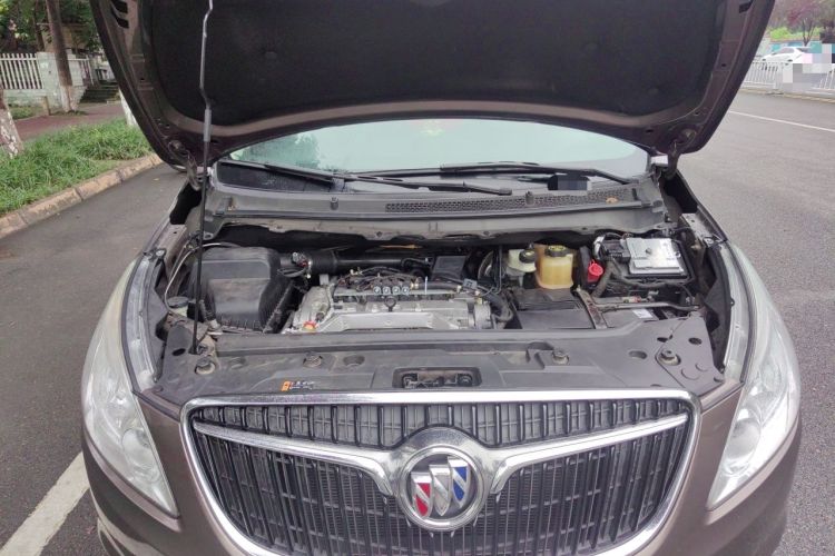 Used Buick GL8 2017 25S Comfort Version China V Standard Engine Bay