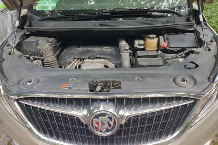 Used Buick GL8 2017 ES 28T Luxury Model China V Standard Engine Bay