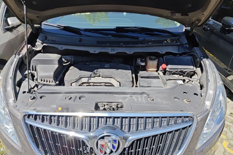 Used Buick GL8 2017 25S Prestige Version China V Standard Engine Bay