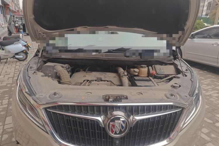 Used Buick GL8 2017 ES 28T Luxury Model China V Standard Engine Bay