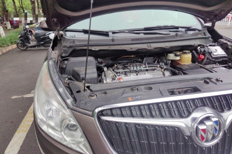 Used Buick GL8 2017 25S Comfort Version China V Standard Engine Bay Right