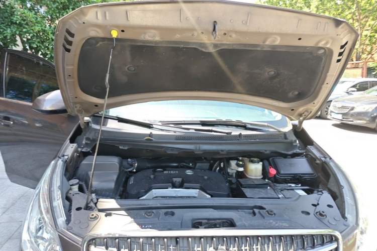 Used Buick GL8 2017 25S Comfort Version China V Standard Engine Bay