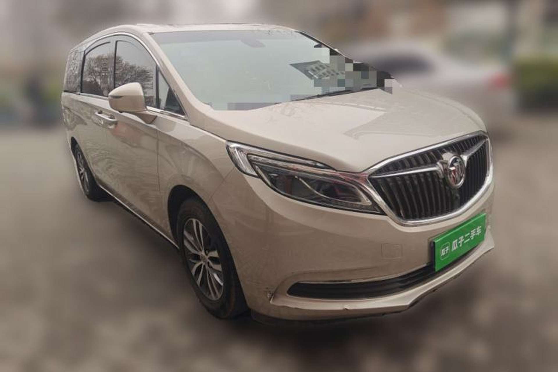 Used Buick GL8 2017 ES 28T Luxury Model China V Standard Exterior 2