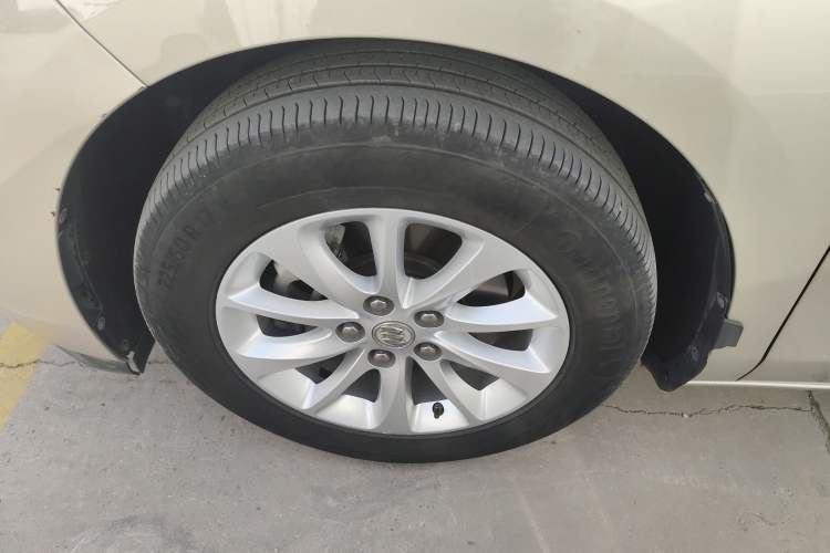 Used Buick GL8 2017 ES 28T Premium Version China V Standard Exterior 7