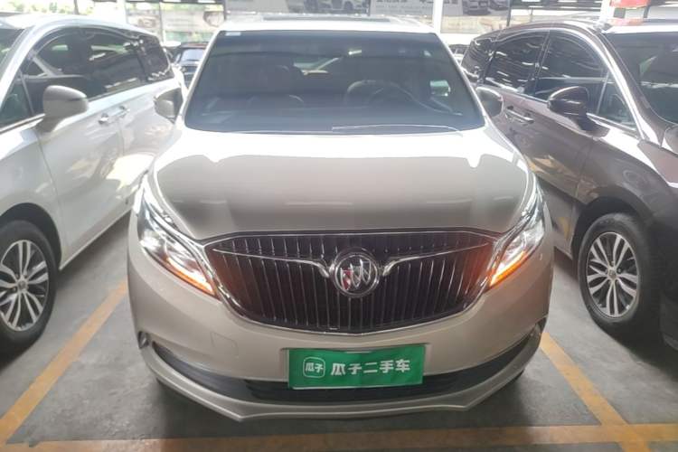 Used Buick GL8 2017 ES 28T Luxury Model China V Standard Front