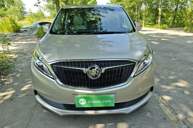 Used Buick GL8 2017 ES 28T Comfort Model China V Standard Front