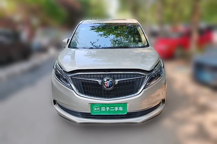 Used Buick GL8 2017 ES 28T Flagship Model China V Standard Front
