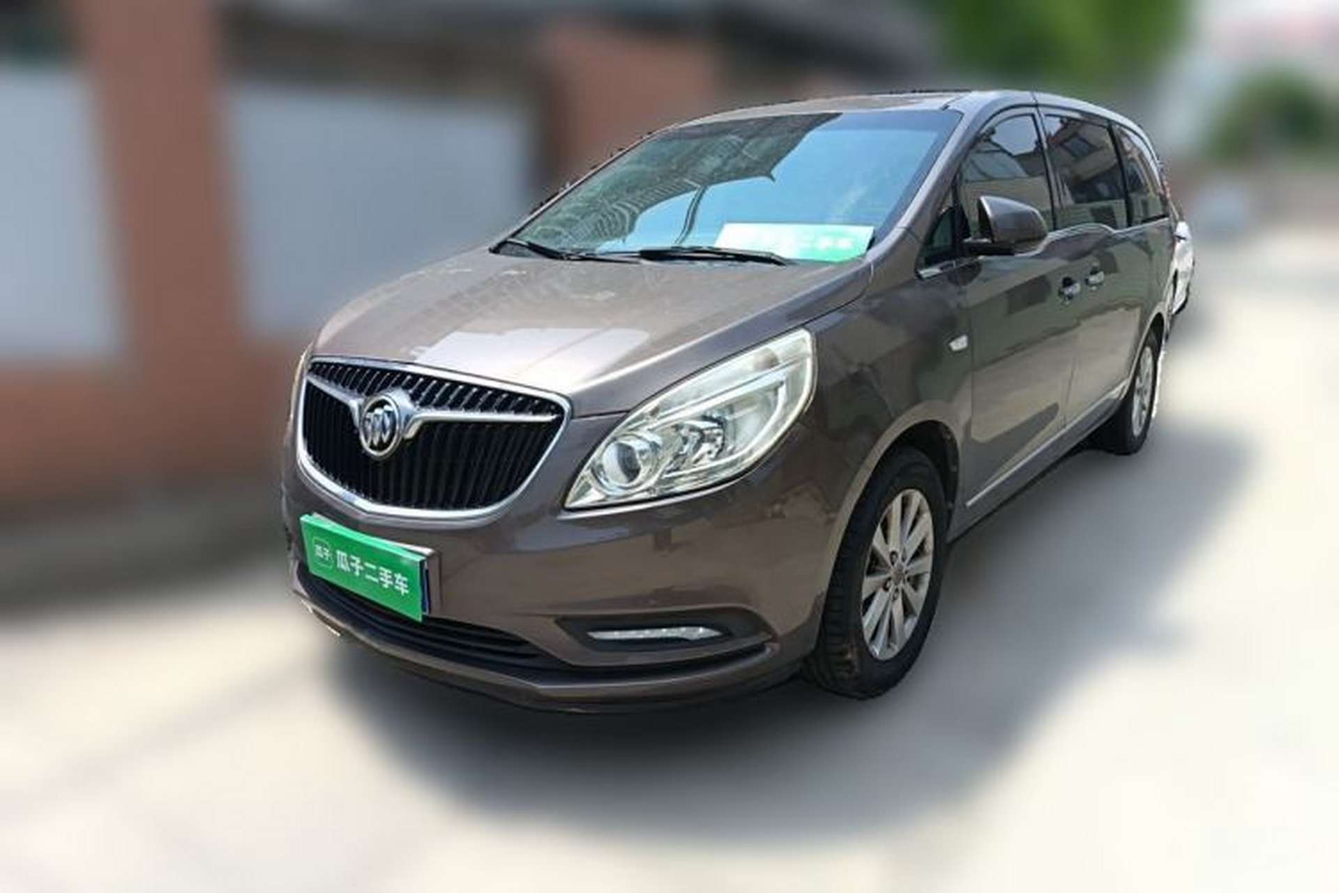 Used Buick GL8 2017 25S Luxury Version China V Standard Front Left 45 Deg