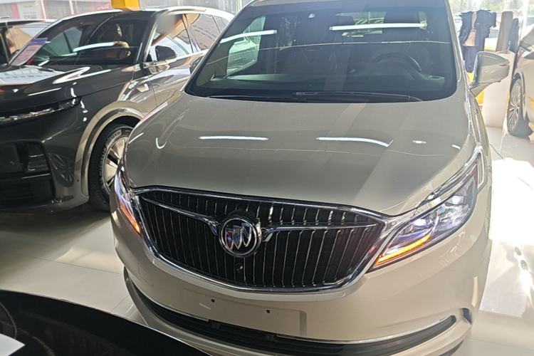 Used Buick GL8 2017 ES 28T Premium Version China V Standard Front