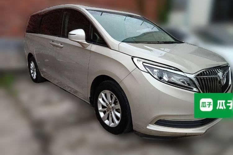 Used Buick GL8 2017 ES 28T Comfort Model China V Standard Front Right 45 Deg