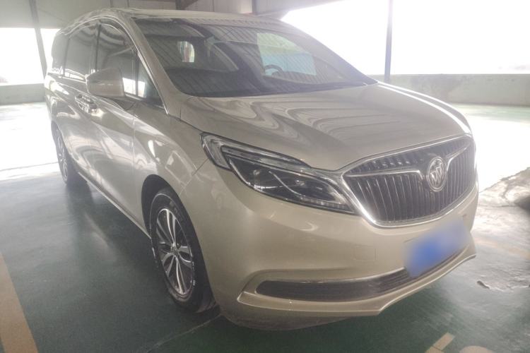 Used Buick GL8 2017 ES 28T Luxury Model China V Standard Front Right 45 Deg