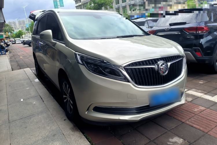 Used Buick GL8 2017 ES 28T Luxury Model China V Standard Front Right 45 Deg