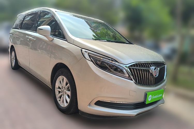 Used Buick GL8 2017 ES 28T Premium Version China V Standard Front Right 45 Deg