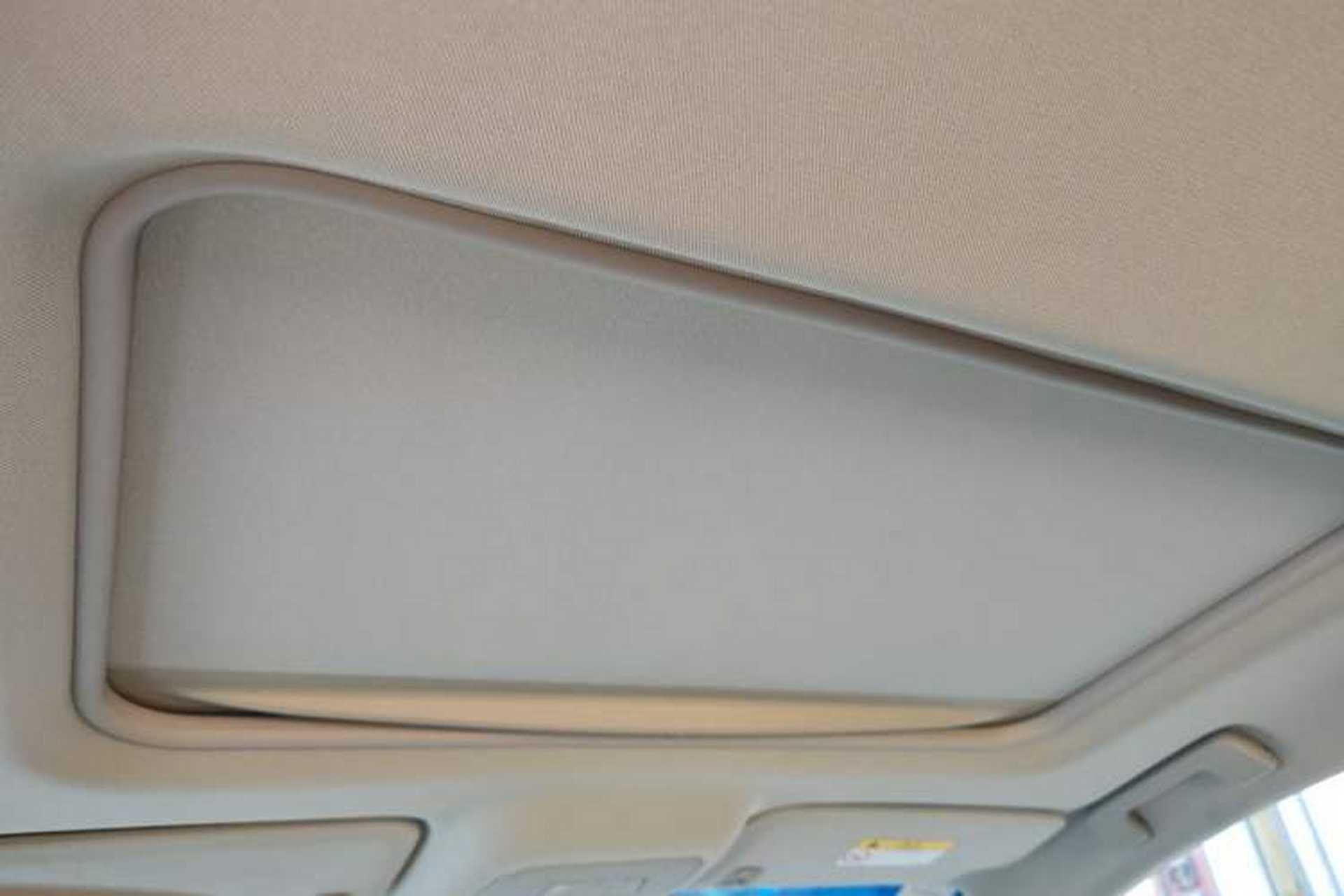 Used Buick GL8 2017 25S Luxury Version China V Standard Headliner