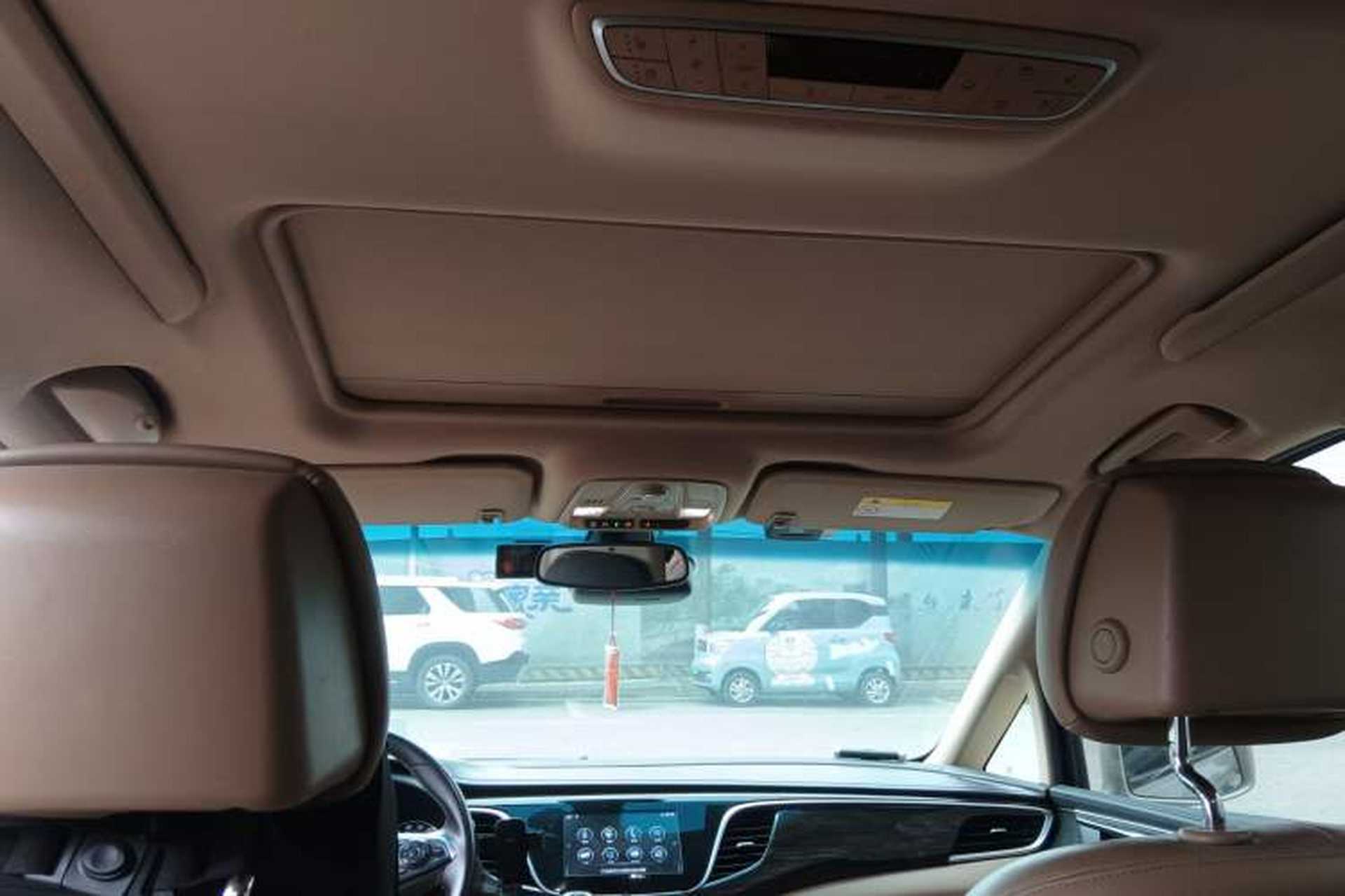 Used Buick GL8 2017 ES 28T Flagship Model China V Standard Headliner