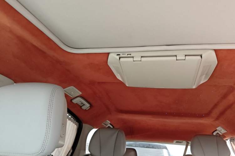 Used Buick GL8 2017 ES 28T Comfort Model China V Standard Headliner