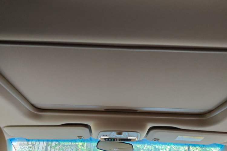 Used Buick GL8 2017 ES 28T Luxury Model China V Standard Headliner