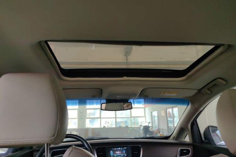 Used Buick GL8 2017 25S Prestige Version China V Standard Headliner