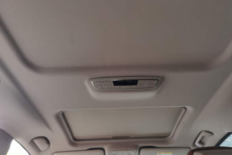 Used Buick GL8 2017 ES 28T Comfort Model China V Standard Headliner
