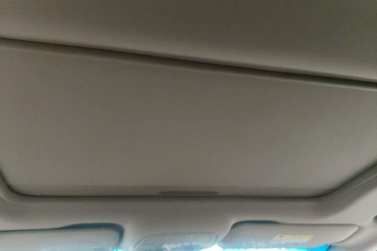 Used Buick GL8 2017 ES 28T Premium Version China V Standard Headliner