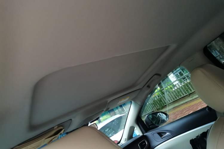 Used Buick GL8 2017 25S Comfort Version China V Standard Headliner