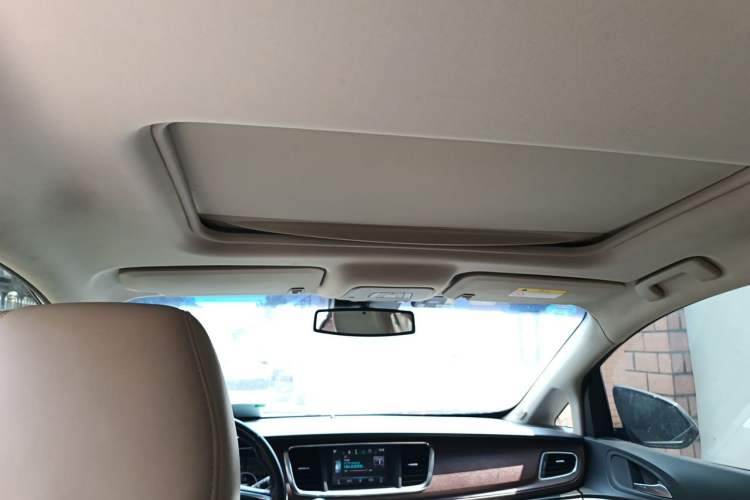 Used Buick GL8 2017 25S Luxury Version China V Standard Headliner