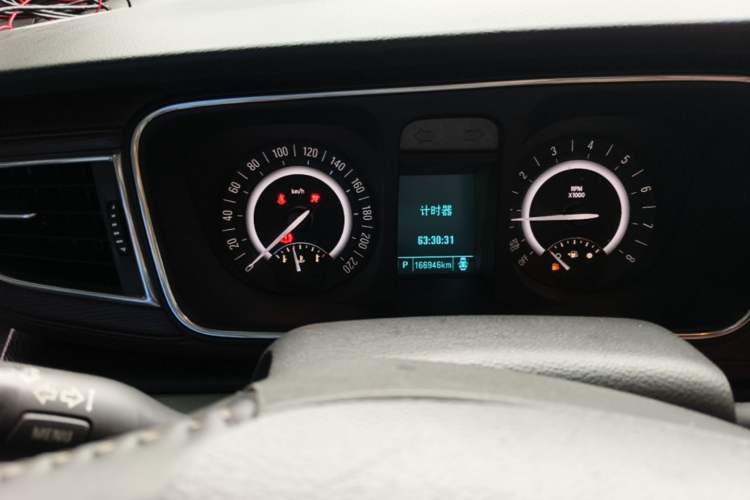 Used Buick GL8 2017 25S Comfort Version China V Standard Instrument Cluster
