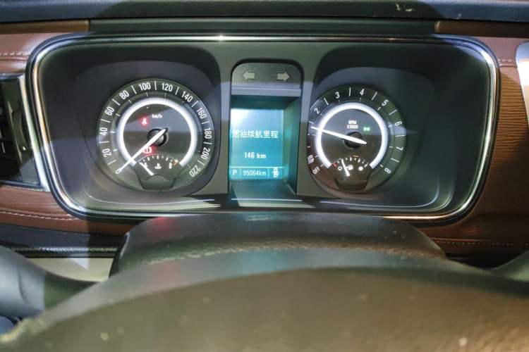 Used Buick GL8 2017 25S Luxury Version China V Standard Instrument Cluster