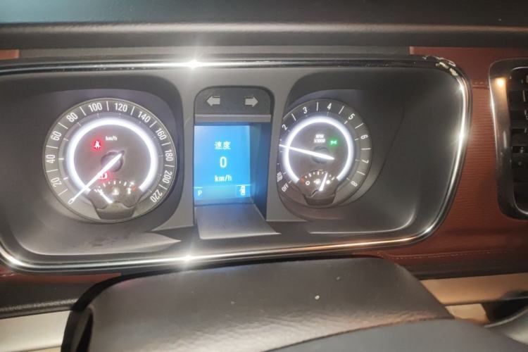 Used Buick GL8 2017 25S Luxury Version China V Standard Instrument Cluster