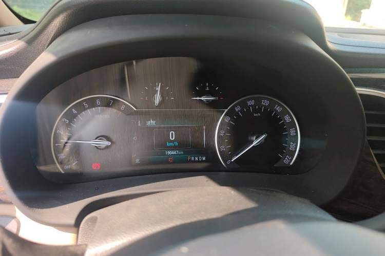 Used Buick GL8 2017 ES 28T Flagship Model China V Standard Instrument Cluster