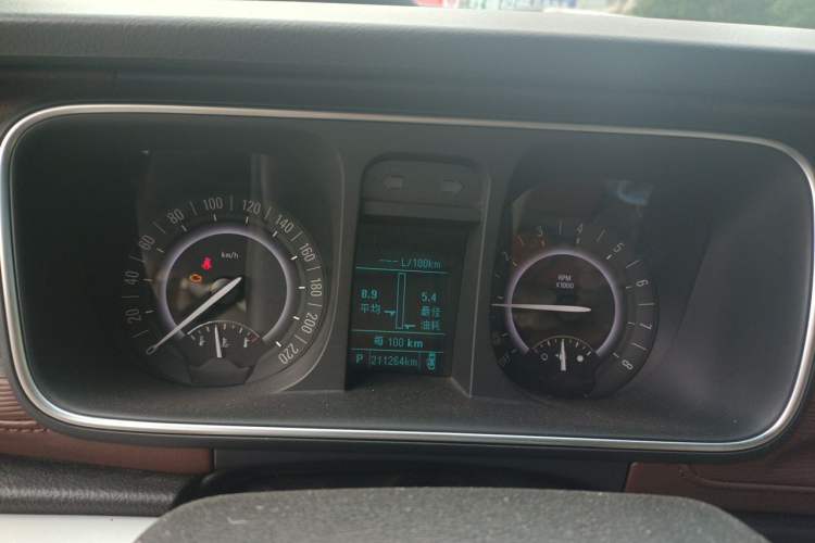 Used Buick GL8 2017 25S Comfort Version China V Standard Instrument Cluster