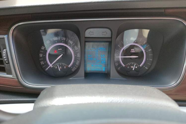 Used Buick GL8 2017 25S Luxury Version China V Standard Instrument Cluster