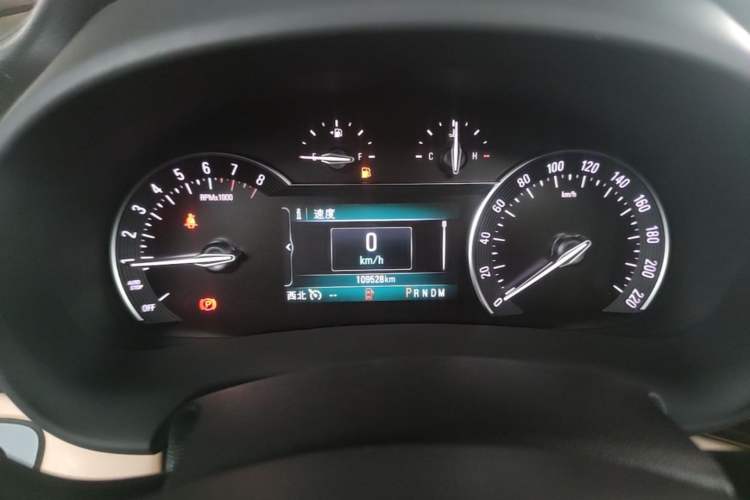 Used Buick GL8 2017 ES 28T Luxury Model China V Standard Instrument Cluster
